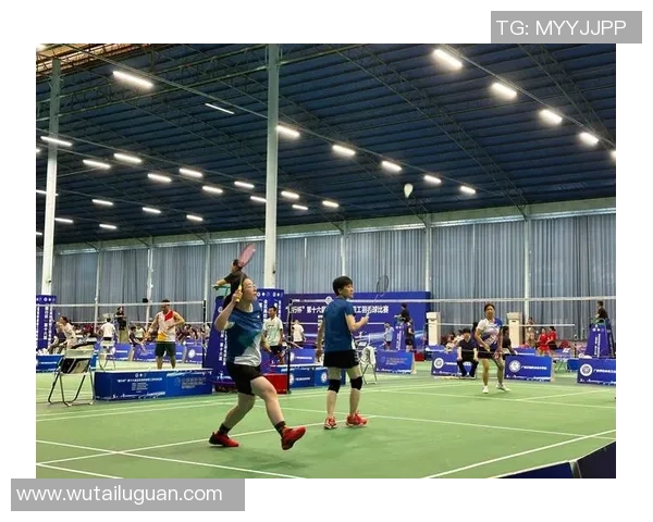 羽毛球盛宴：深入广州羽毛球队的训练与比赛节奏探秘