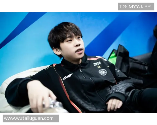 EDG战队重塑辉煌之路：从挑战者到世界冠军的蜕变与成长